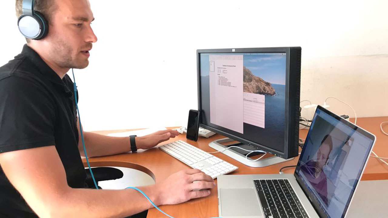 Our or Your Facility or Online, in Czech or English